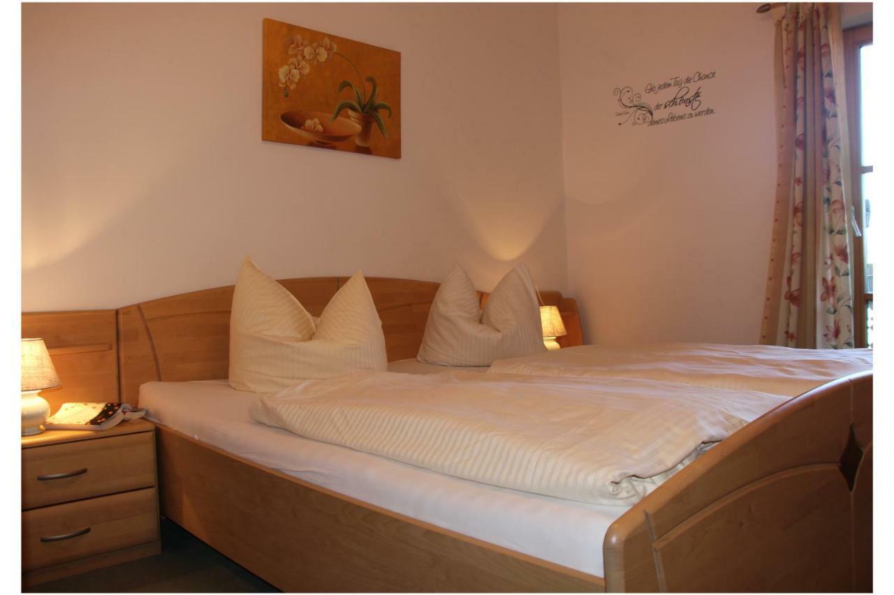 Ferienhof Off Sindelsdorf Bagian luar foto
